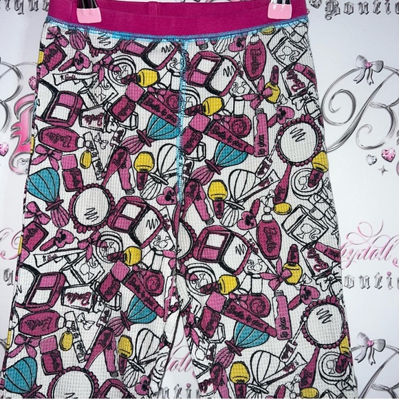 Barbie jogger waffle knit pants makeup printed design pink blue yellow black - Picture 2 of 6